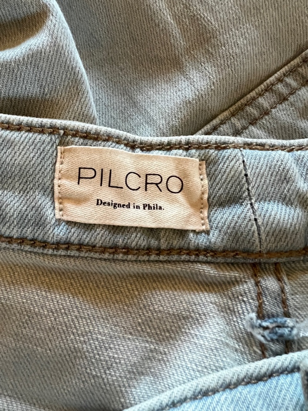 Pilcro Rylan Floral Jeans High Rise Cropped Flare Coquette 26W Cottagecore - Picture 2 of 9